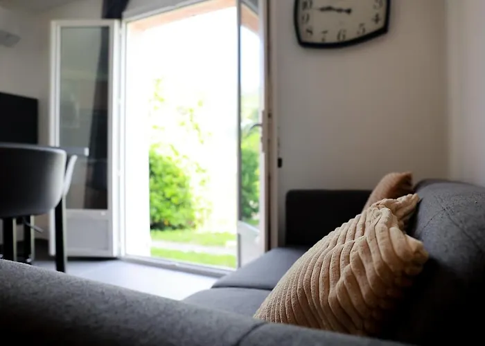 Apartment Entre Et Montagne Bastia (Corsica)